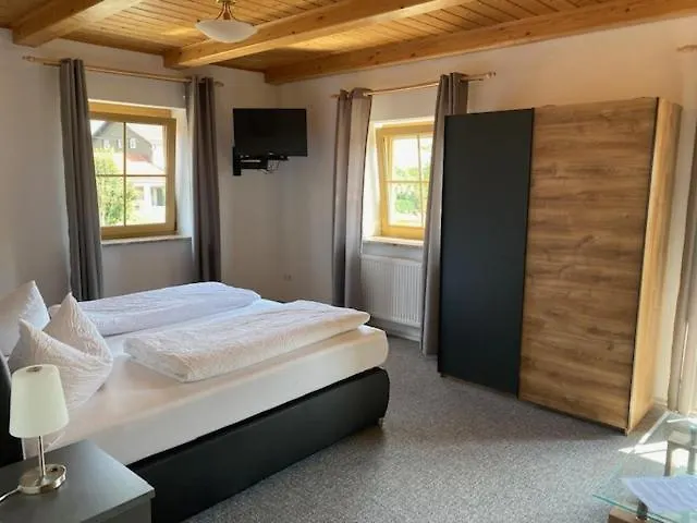 Landgasthof Brandtner Wirt 3*