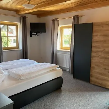 Landgasthof Brandtner Wirt 3*